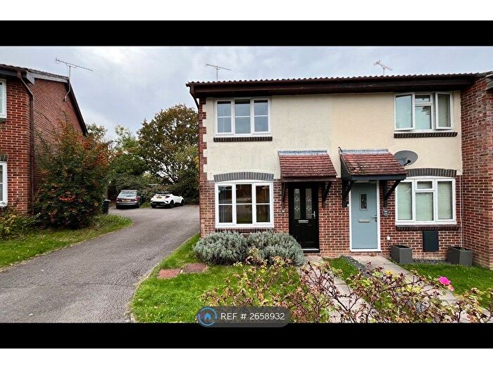 2 Bedroom Terraced House To Rent In Provene Gardens, Waltham Chase, Southampton, SO32