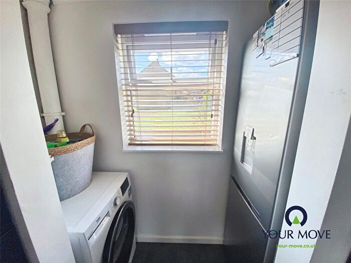 3 Bedroom Terraced House For Sale In Beaver Lane, Ashford, Kent, TN23