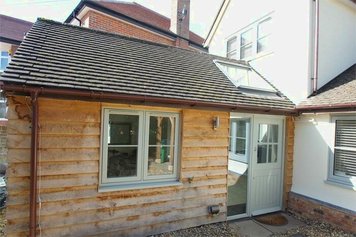 1 Bedroom Flat To Rent In The Annex, Cassiobury Drive, Watford, WD17