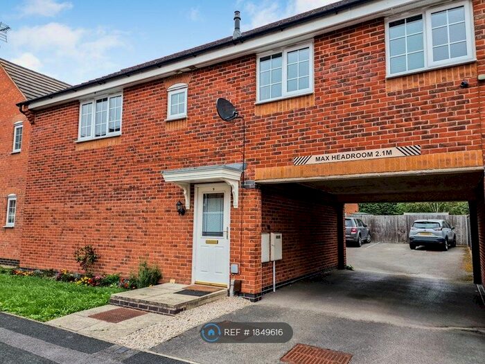 2 Bedroom Maisonette To Rent In Shaw Gardens, Gedling, Nottingham, NG4