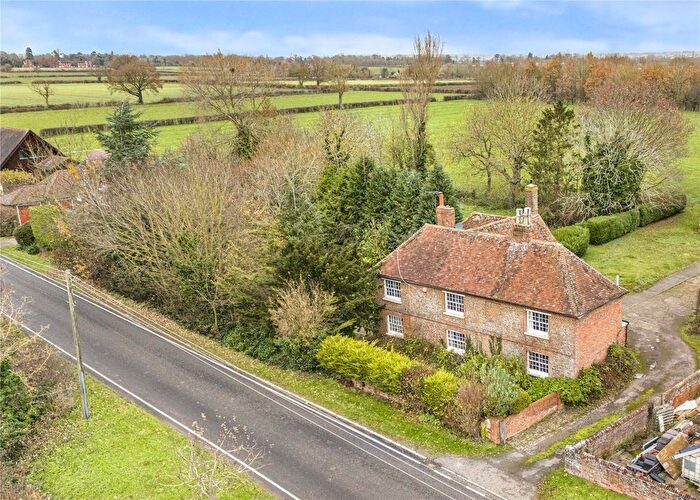 4 Bedroom Detached House For Sale In Bishopstone, Aylesbury, Buckinghamshire, HP17
