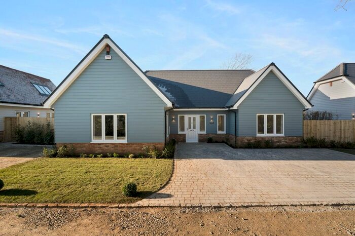 4 Bedroom Detached House For Sale In Little Surrenden, Ashford Road, TN26