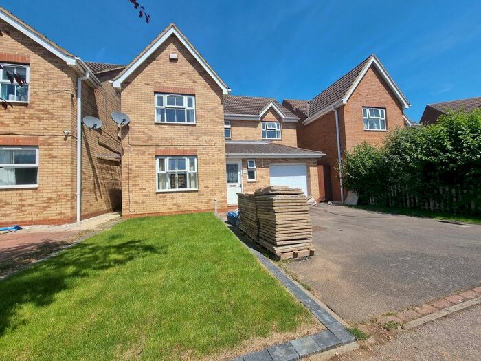 4 Bedroom Property To Rent In Merrivale Close, Kettering, NN15