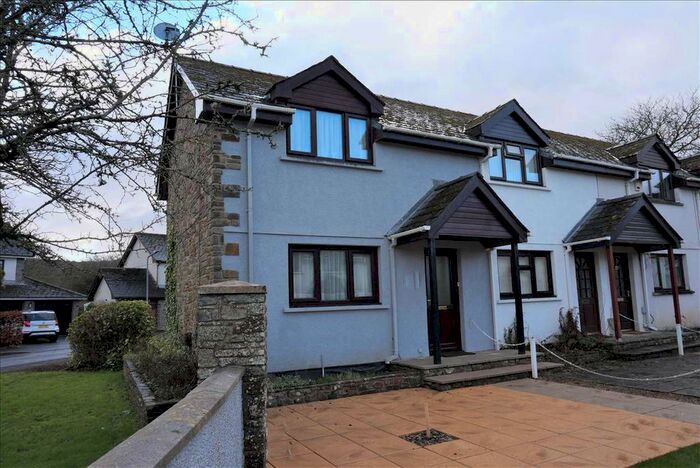 2 Bedroom Semi-Detached House To Rent In Cawdor Park, Ffairfach, Llandeilo SA19