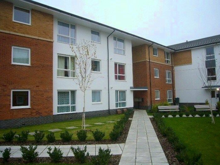 2 Bedroom Flat To Rent In Edison Court, Franklin Avenue, Watford, WD18