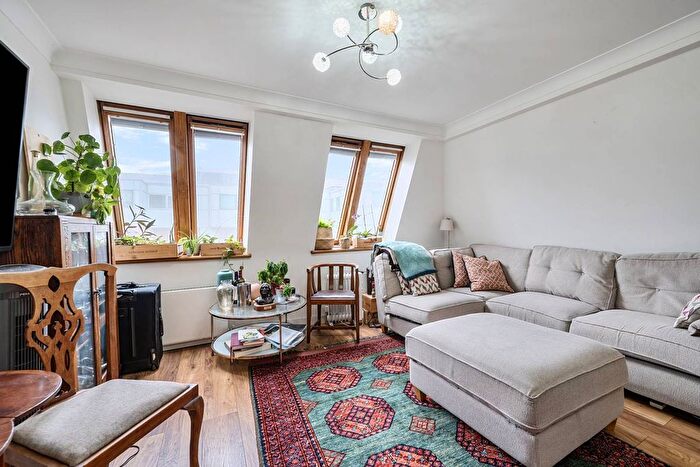 2 Bedroom Flat For Sale In Monck Street, Westminster, London, SW1P