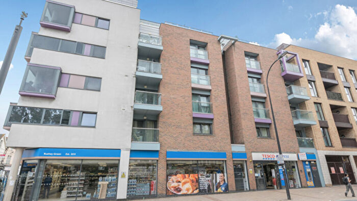 1 Bedroom Flat For Sale In Meadowcroft Mews, London, SE6