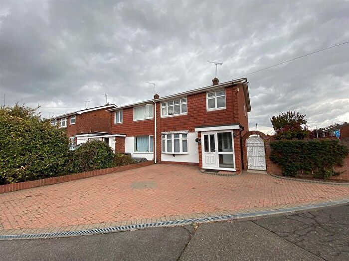 3 Bedroom Semi-Detached House To Rent In Cornell Way, Collier Row, Romford, RM5