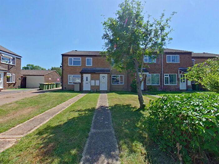 2 Bedroom Terraced House For Sale In Sea Kings, Stubbington, Fareham, PO14