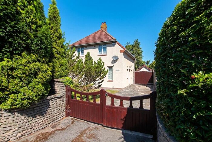 3 Bedroom Detached House For Sale In Old Bristol Road, Weston-super-Mare, Somerset, BS22