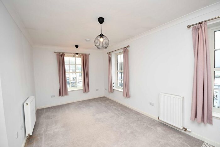 1 Bedroom Flat To Rent In School Road, Tornagrain, Inverness, IV2