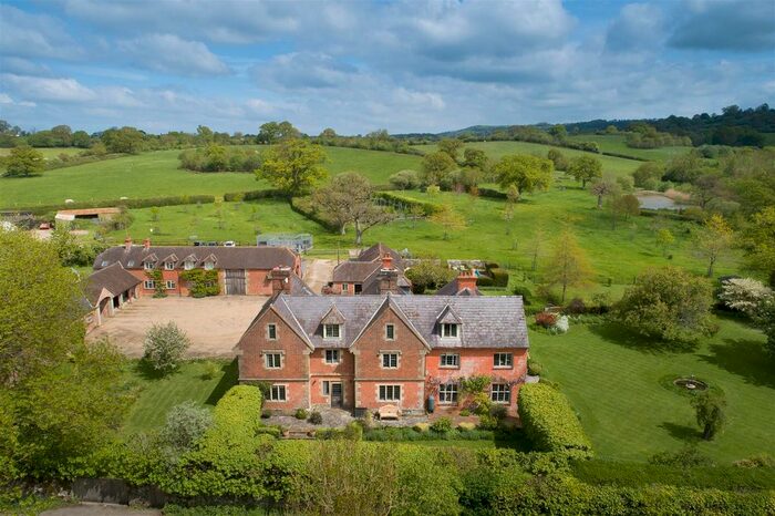 10 Bedroom Farmhouse For Sale In Cherry Orchard, Shaftesbury, SP7