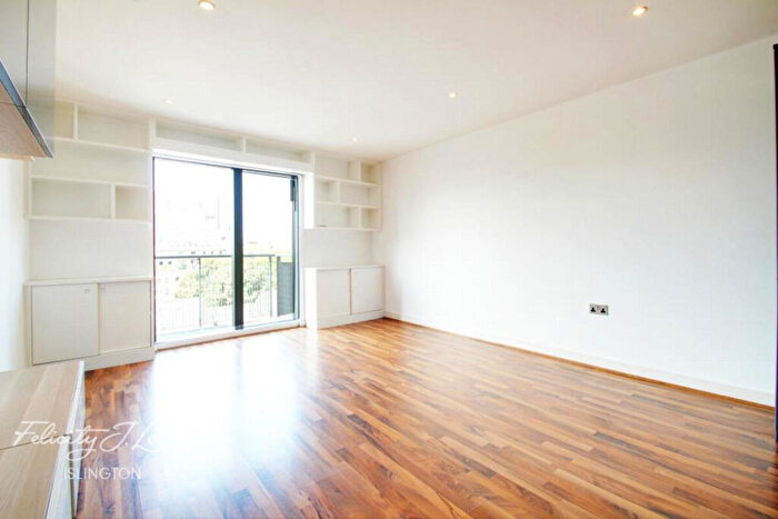 1 Bedroom Apartment To Rent In Copenhagen Street, London, N1
