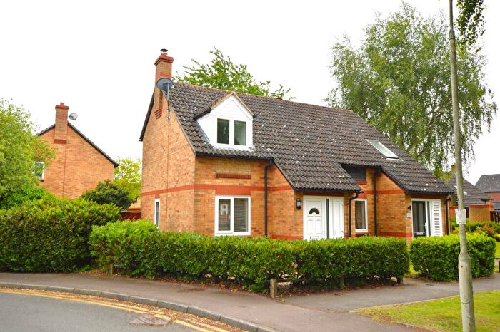 2 Bedroom Semi-Detached House For Sale In St. Annes Close, Oakham, LE15