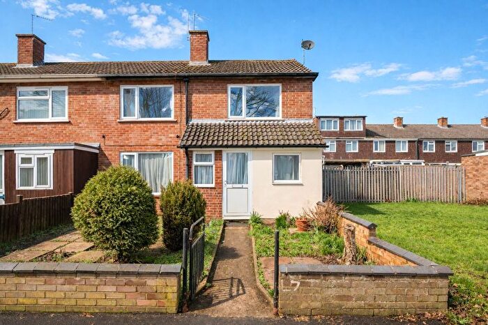 3 Bedroom End Terrace House For Sale In Pegasus Road, Oxford, OX4