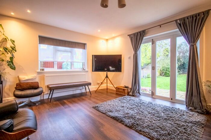 4 Bedroom Semi-Detached House For Sale In Hill Estate, Ramsey, Huntingdon, PE26