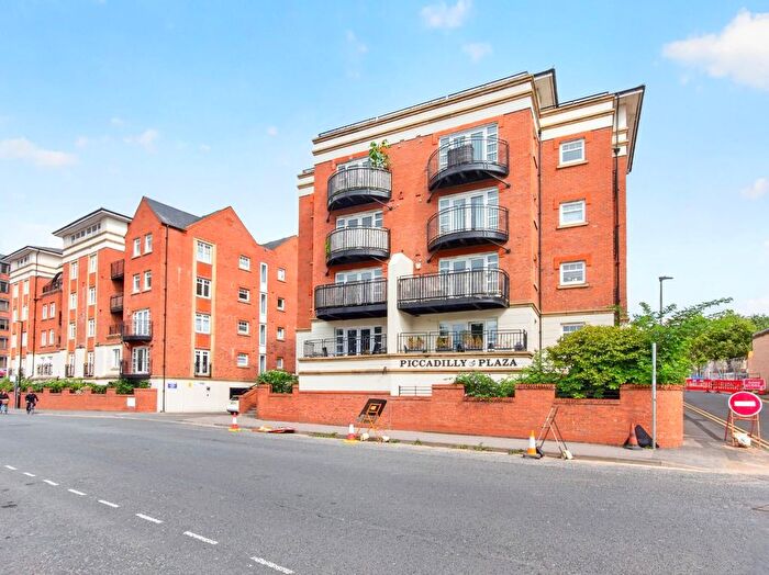 2 Bedroom Flat For Sale In Trafalgar House, Piccadilly, York, YO1