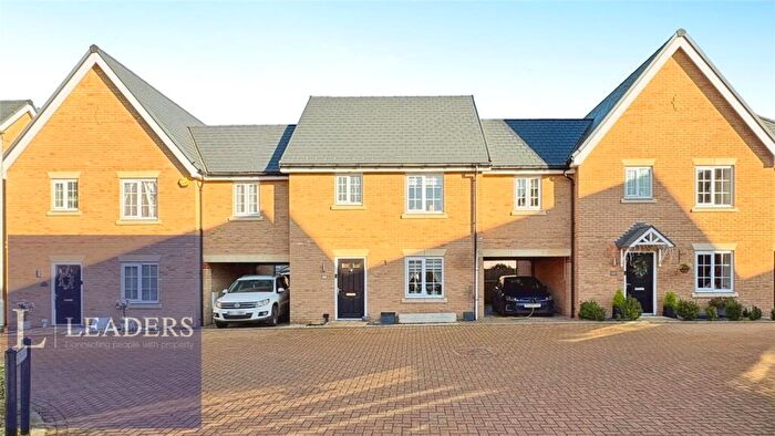 4 Bedroom Link Detached House For Sale In Osprey Road, Halstead, Essex, CO9