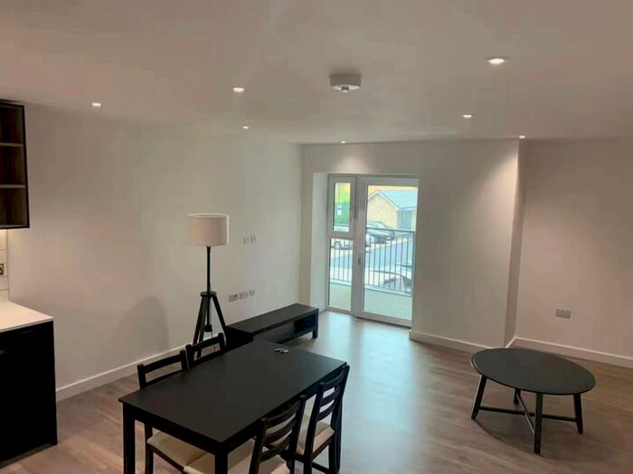 1 Bedroom Flat To Rent In Fairbank House, Beaufort Square, London, Greater London, NW9
