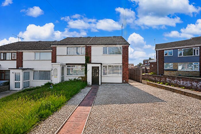 2 Bedroom End Of Terrace House For Sale In Freemantle Road, Bilton, Rugby, CV22