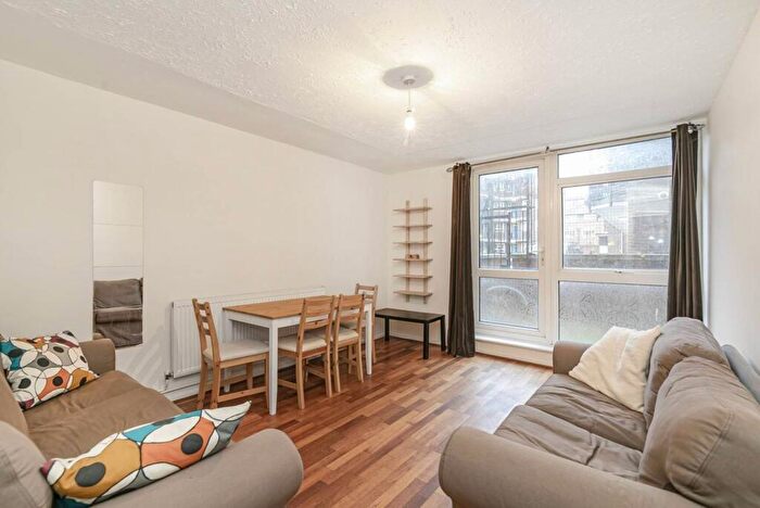 4 Bedroom Maisonette To Rent In Myrtle Walk, , Hackney, London, N1