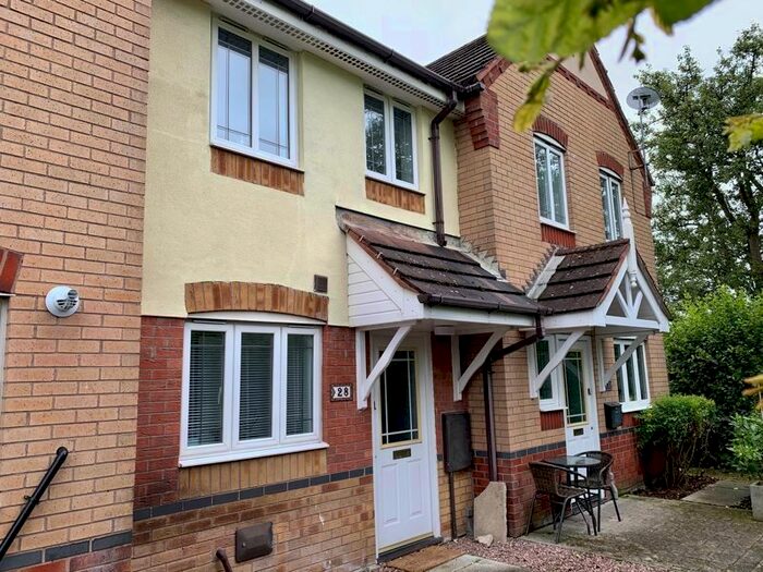 2 Bedroom Mews To Rent In Kensington Drive, Congleton, CW12