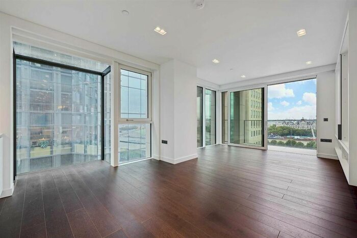 2 Bedroom Flat To Rent In Casson Square, London, SE1