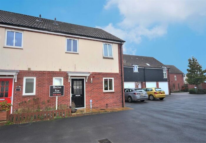 3 Bedroom Semi-Detached House For Sale In Rifles Lane, Shaftesbury SP7