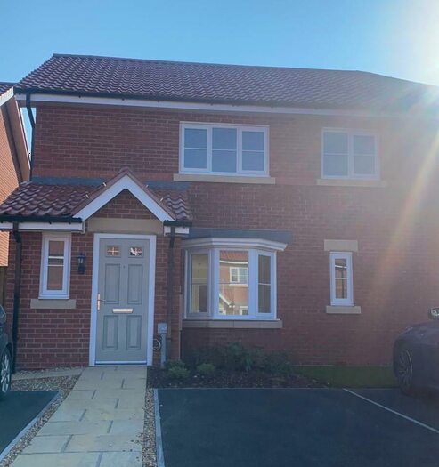 3 Bedroom Semi-Detached House To Rent In Nether View, Bolsover, Chesterfield, S44