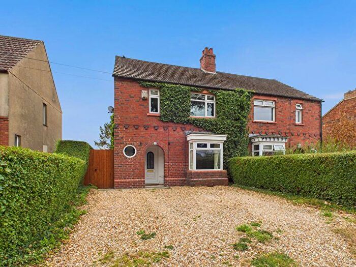 3 Bedroom Semi-Detached House For Sale In Spilsby Road, Horncastle, LN9