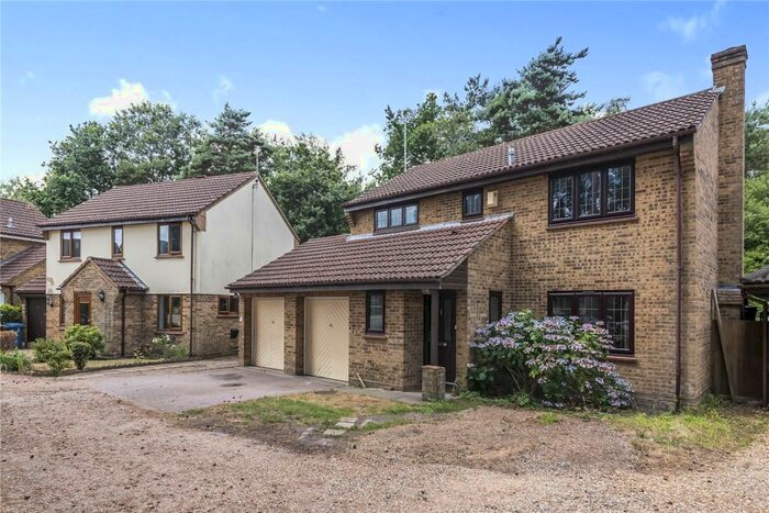 4 Bedroom Detached House To Rent In Micheldever Way, Winkfield Row, Bracknell, Berkshire, RG12