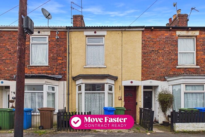 2 Bedroom Terraced House For Sale In Edward Street, Hessle, HU13