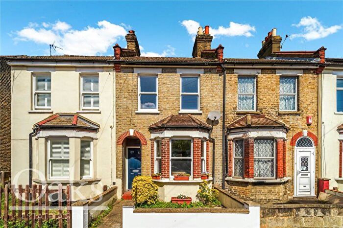 3 Bedroom Terraced House For Sale In Rymer Road, East Croydon, CR0