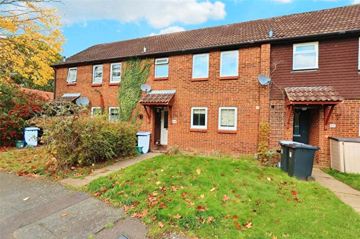 3 Bedroom Terraced House To Rent In Fenwick Close, Woking, Surrey, GU21