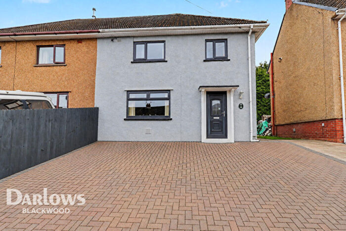 3 Bedroom Semi Detached House For Sale In Upland Road, Blackwood, NP12