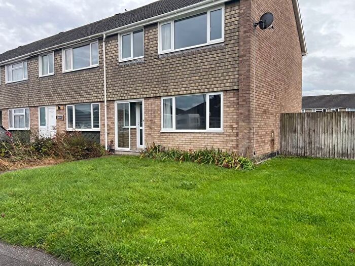 3 Bedroom End Terrace House To Rent In Tamar Road, Weston-Super-Mare, BS22