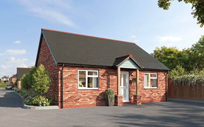 2 Bedroom Bungalow For Sale In Clifton Road, Shefford, SG17