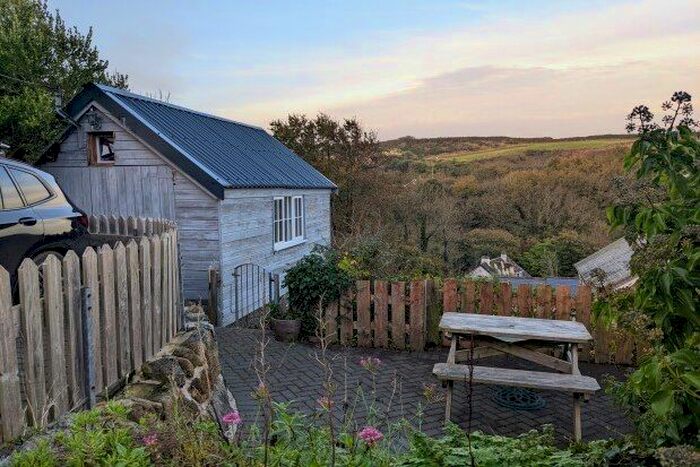 1 Bedroom Property To Rent In Cadgwith, Helston, TR12