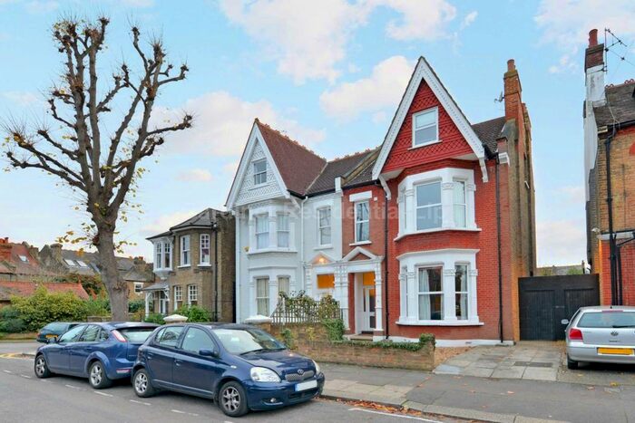 5 Bedroom Property To Rent In Kenilworth Road, London, W5