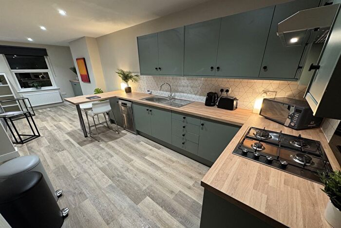 1 Bedroom Flat To Rent In Wollaton Rd, Beeston, NG9