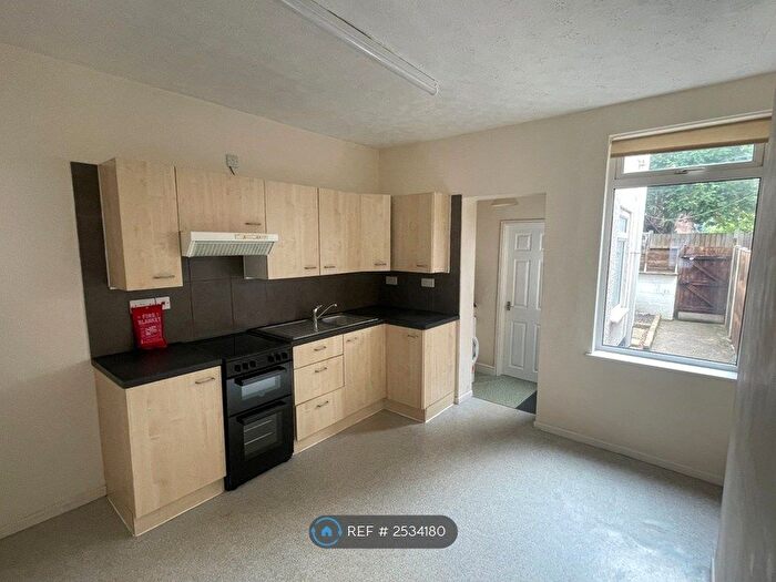 3 Bedroom Terraced House To Rent In Shipstone Road, Norwich, NR3