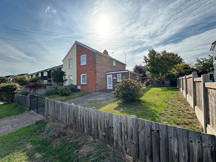 3 Bedroom Semi-Detached House For Sale In Brickkiln Cottages, Maltings Lane, Witham, CM8