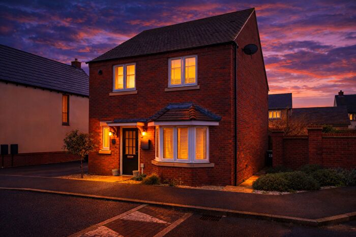 4 Bedroom Detached House For Sale In Monetery Croft, Silsoe, MK45