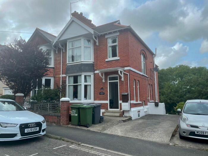 1 Bedroom Flat To Rent In Sticklepath Hill, Barnstaple, EX31