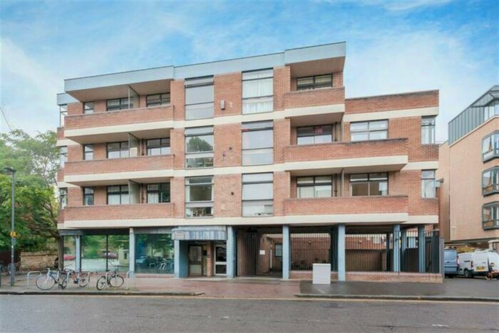 1 Bedroom Apartment To Rent In Staincross House, Albion Place, Oxford, OX1