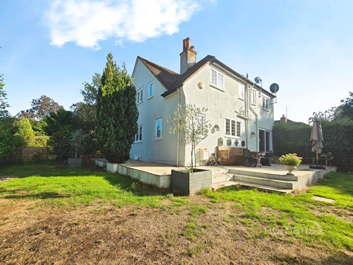 4 Bedroom Semi-Detached House To Rent In Charters Road, Ascot, Berkshire, SL5