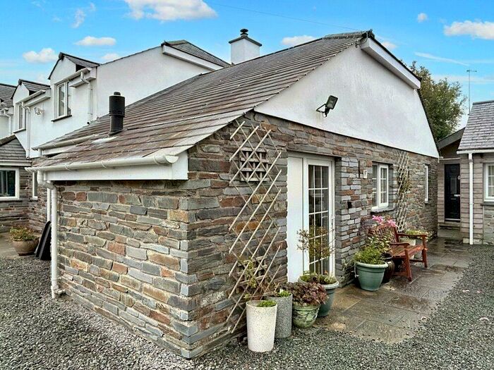 2 Bedroom End Of Terrace House To Rent In Morwenstow, Bude, EX23