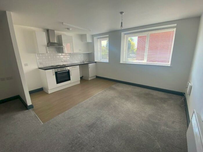 Studio To Rent In Brecon House, Browns Green, Birmingham, B20