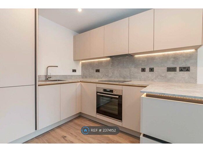 1 Bedroom Flat To Rent In The Barker, Birmingham, B4