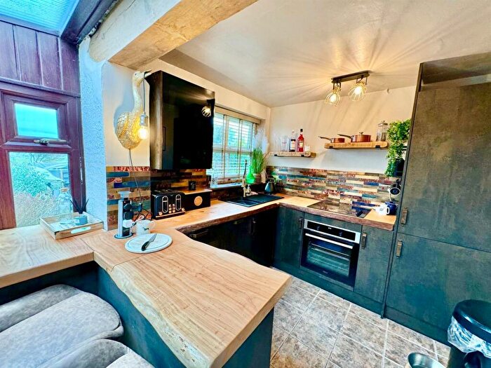 4 Bedroom Detached House For Sale In Llangernyw, Abergele, LL22